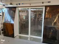 بحری جہاز فروخت کے لیے