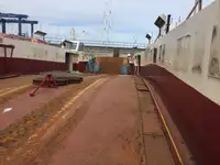 بحری جہاز فروخت کے لیے