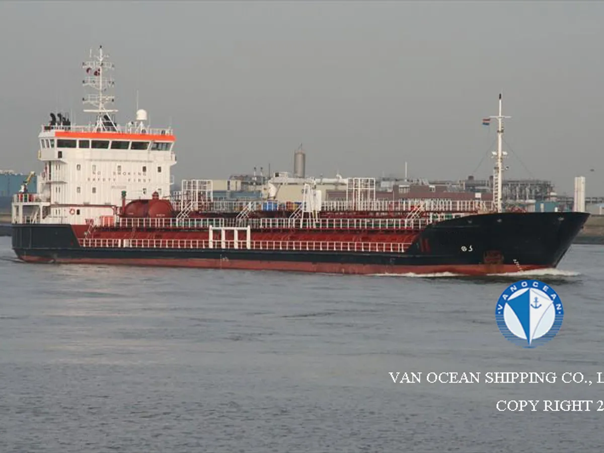 تیل/کیمیکل ٹینکر فروخت کے لیے