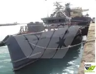 عملے کی کشتی فروخت کے لیے