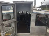 عملے کی کشتی فروخت کے لئے