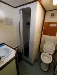 عملے کی کشتی فروخت کے لیے