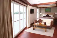 کروز جہاز فروخت کے لیے