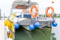 بحری جہاز فروخت کے لیے