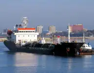 Oil/Chemical tanker فروخت کے لئے