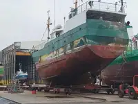 ٹراولر فروخت کے لیے
