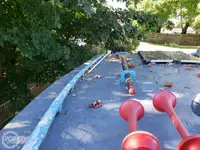 بحری جہاز فروخت کے لیے
