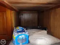 ٹراولر فروخت کے لیے