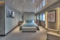 کروز جہاز فروخت کے لیے
