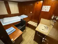کانٹینر جہاز فروخت کے لیے
