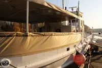 بحری جہاز فروخت کے لیے