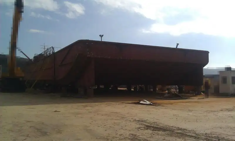 بارج فروخت کے لیے