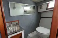 ورک بوٹ فروخت کے لیے