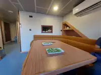ورک بوٹ فروخت کے لیے