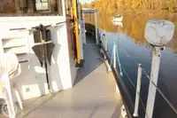 بحری جہاز فروخت کے لیے