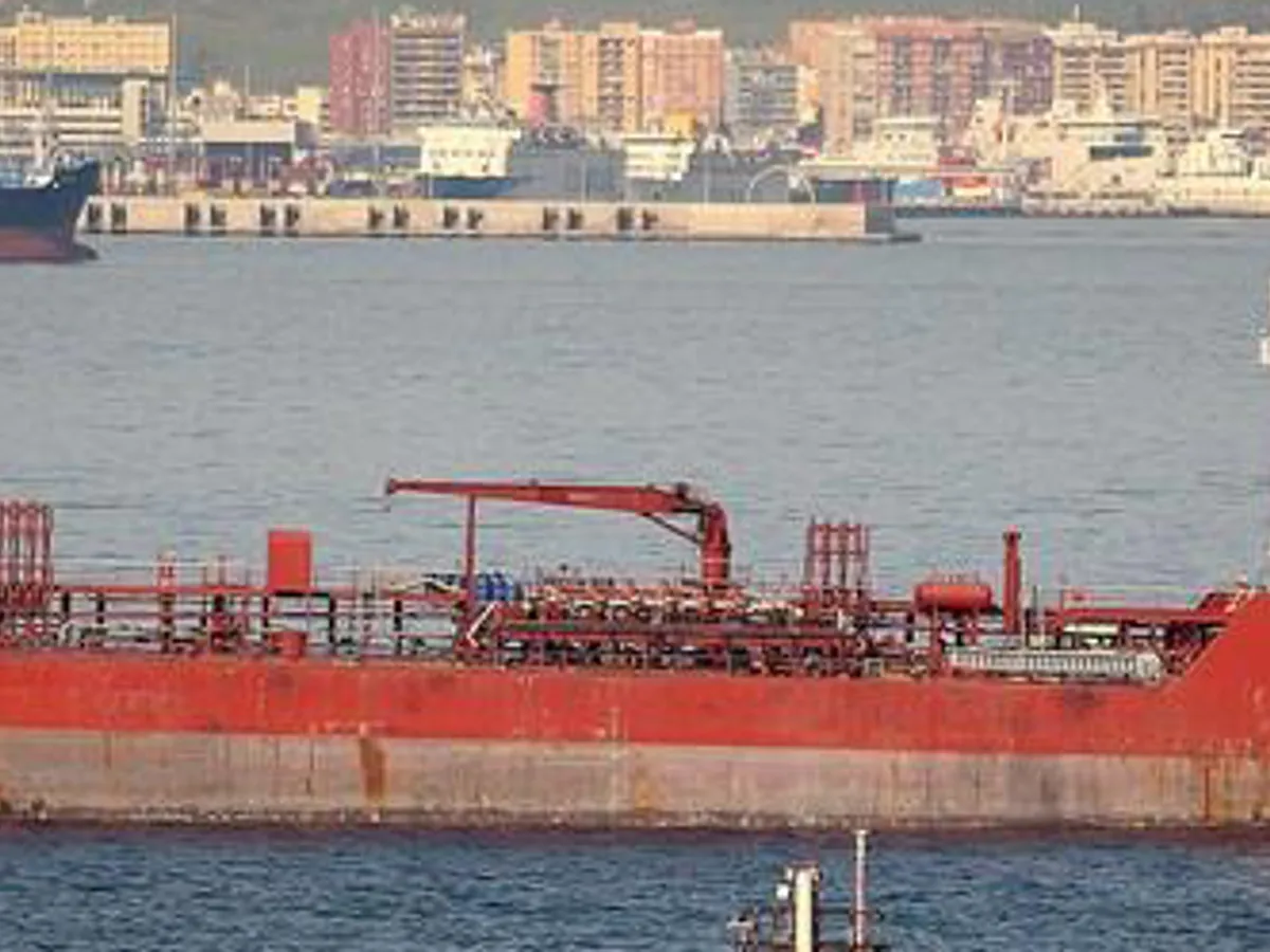 تیل/کیمیکل ٹینکر فروخت کے لیے