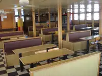 لینڈنگ کرافٹ، ٹینک فروخت کے لئے
