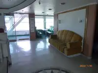 بحری جہاز فروخت کے لیے