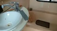 عملے کی کشتی فروخت کے لیے