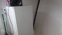 بحری جہاز فروخت کے لیے