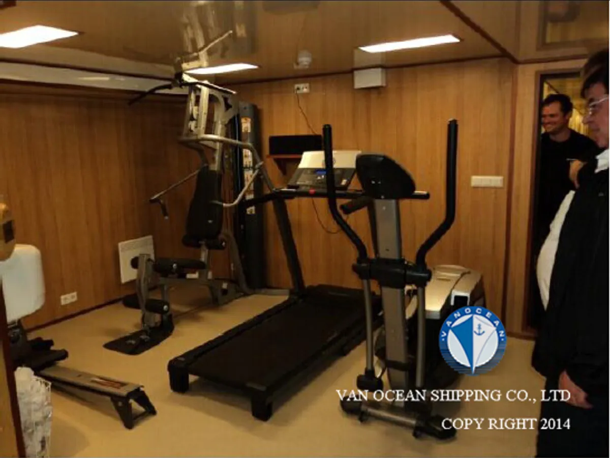 ٹراولر فروخت کے لیے