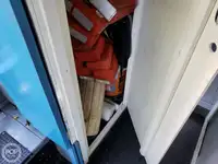 بحری جہاز فروخت کے لیے