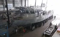 بحری جہاز فروخت کے لیے