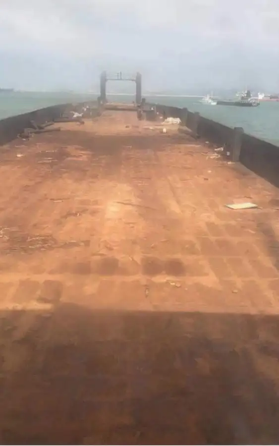 بارج فروخت کے لیے