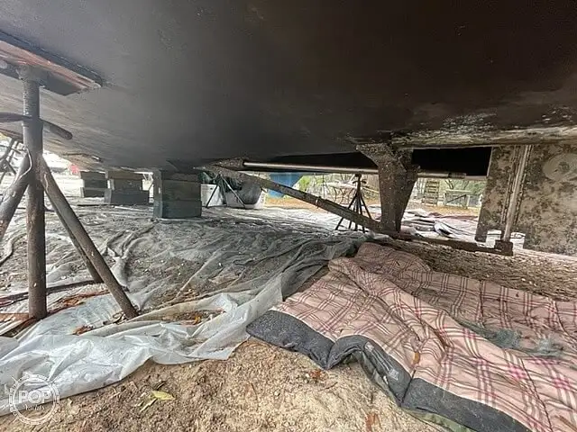 ٹراولر فروخت کے لیے