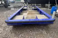 بحری جہاز فروخت کے لیے