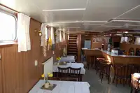 بارج فروخت کے لیے