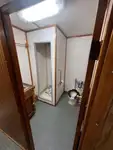 عملے کی کشتی فروخت کے لیے