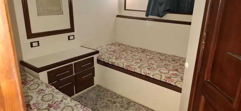 کروز جہاز فروخت کے لیے