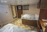 کروز جہاز فروخت کے لیے