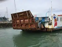 بحری جہاز فروخت کے لیے