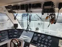 بحری جہاز فروخت کے لیے