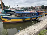 بحری جہاز فروخت کے لیے
