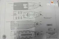 بحری جہاز فروخت کے لیے