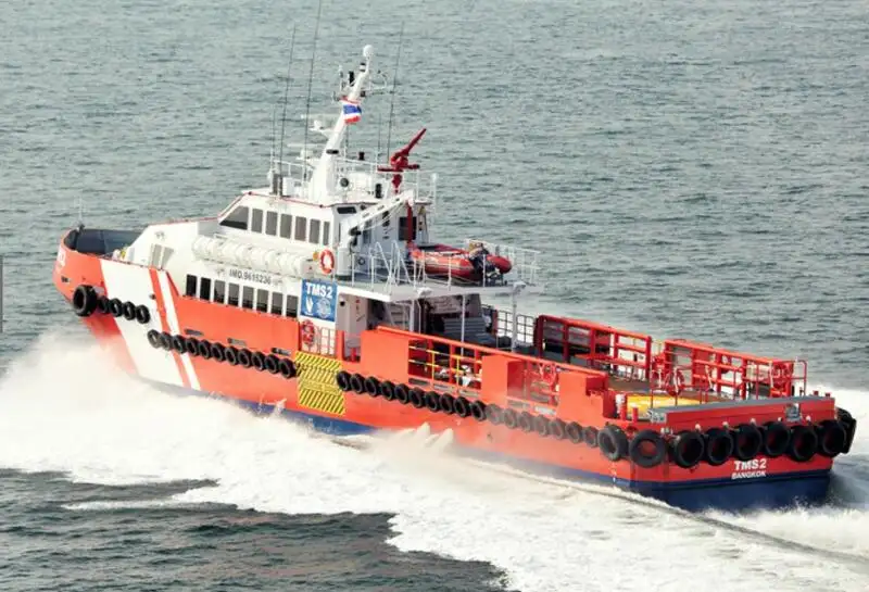 عملے کی کشتی فروخت کے لیے