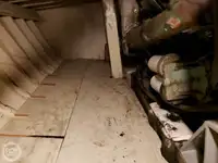بحری جہاز فروخت کے لیے