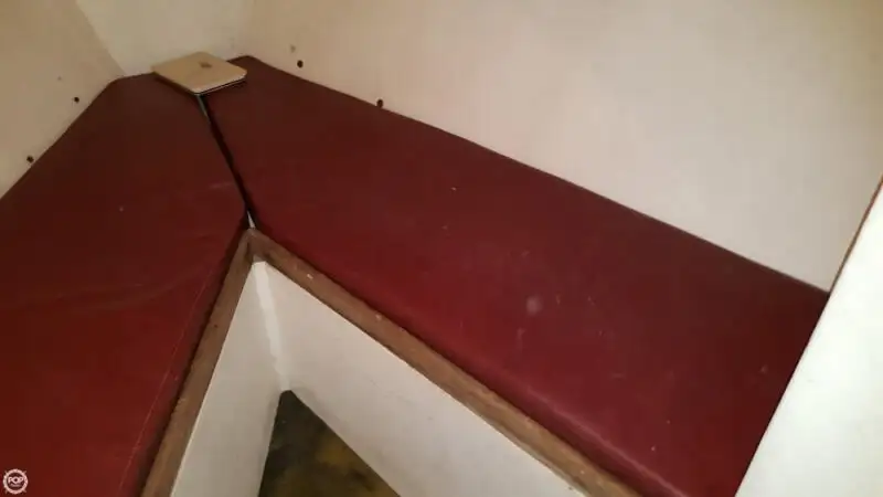 ٹراولر فروخت کے لیے