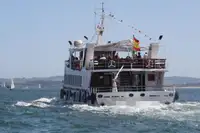 بحری جہاز فروخت کے لیے