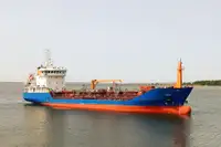 Oil/Chemical tanker فروخت کے لئے