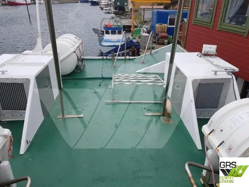 رہائشی بارج فروخت کے لیے
