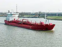 Oil/Chemical tanker فروخت کے لئے