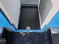 بحری جہاز فروخت کے لیے