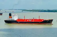 Oil/Chemical tanker فروخت کے لئے