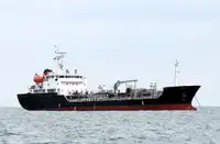 Oil/Chemical tanker فروخت کے لئے
