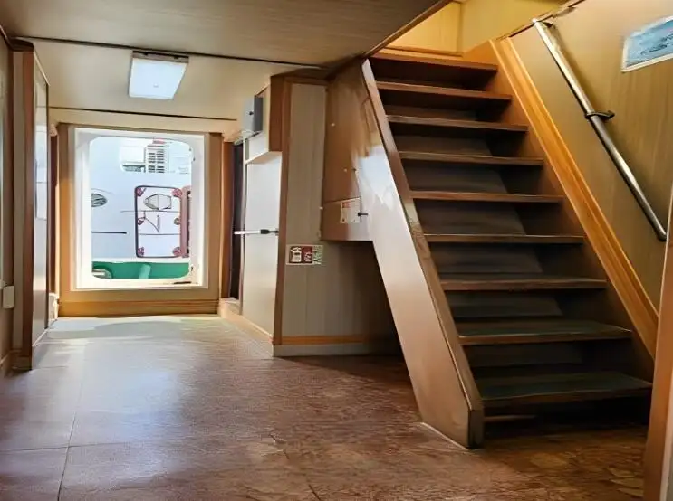 ٹو بوٹ فروخت کے لیے