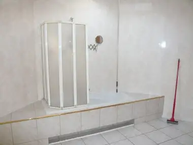 بارج فروخت کے لیے